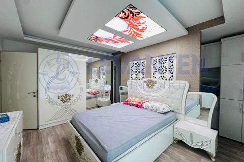  LEVANTENDEN TEK BLOK HAVUZLU EŞYALI 4+1