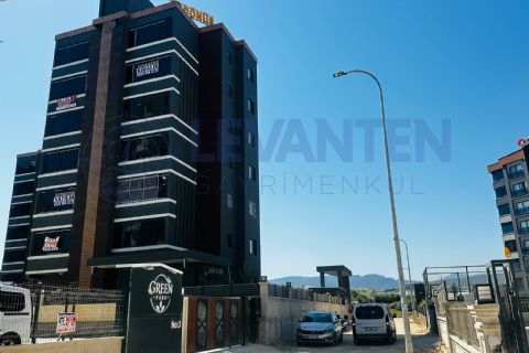 LEVANTEN Mezitli'de Sıfır, Havuzlu, Site İçi 2+1 Kiralık Daire