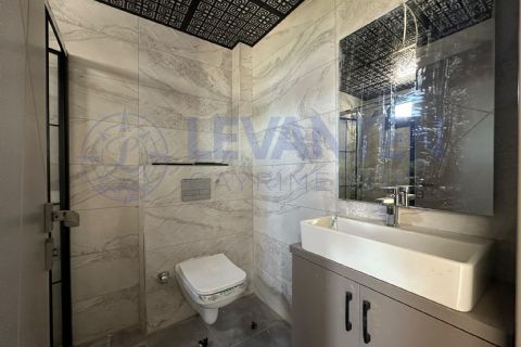 LEVANTEN Mezitli'de Sıfır, Havuzlu, Site İçi 2+1 Kiralık Daire KAT 3 