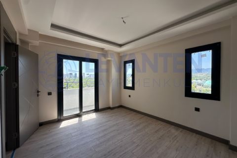LEVANTEN Mezitli'de Sıfır, Havuzlu, Site İçi 2+1 Kiralık Daire KAT 3 