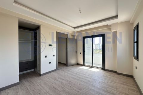 LEVANTEN Mezitli'de Sıfır, Havuzlu, Site İçi 2+1 Kiralık Daire KAT 3 