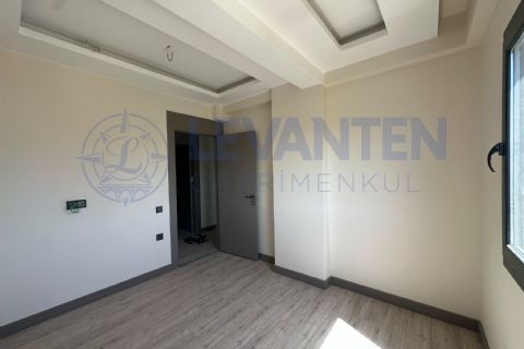 LEVANTEN Mezitli'de Sıfır, Havuzlu, Site İçi 2+1 Kiralık Daire KAT 3 