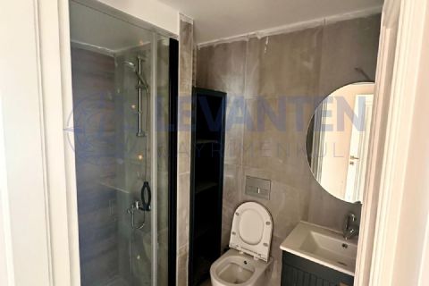LEVANTENDEN 2 BLOK HAVUZLU SİTE İÇİ EBEVEYN BANYOLU KOMBİLİ 2+1