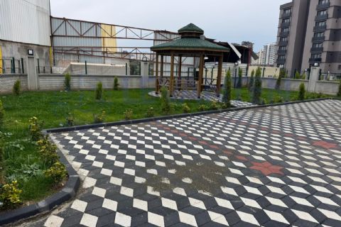 LEVANTENDEN 2. ÇEVRE YOLU ÜZERİNDE GENİŞ LÜKS 1+1