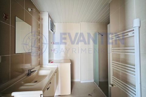 LEVANTENDEN AKKENT MAHDE SİTE İÇİ YÜKSEK ARA KAT 2 BALKON FERAH 3+1