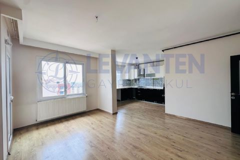 LEVANTENDEN AKKENT MAHDE SİTE İÇİ YÜKSEK ARA KAT 2 BALKON FERAH 3+1