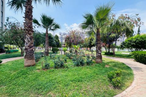 LEVANTENDEN AKKENT MAHDE SİTE İÇİ YÜKSEK ARA KAT 2 BALKON FERAH 3+1