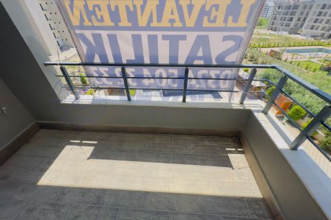 LEVANTENDEN ARPAÇBAHŞİŞTE HAVUZLU SIFIR 1+1 DAİRE