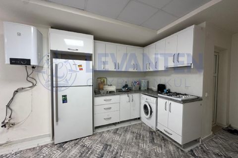 LEVANTENDEN BATIKENT MAH.DE ZEMİN 1+1