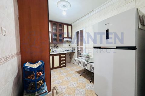 LEVANTENDEN BEŞYOLA YAKIN YAPILI MASRAFSIZ BAĞIMSIZ MUTFAK 2+1