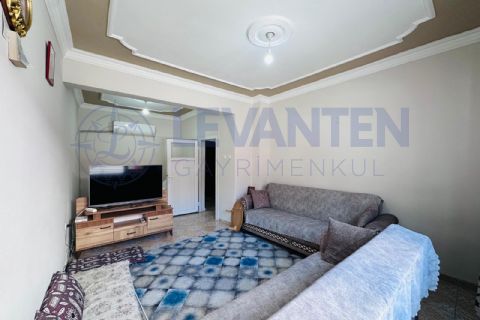 LEVANTENDEN BEŞYOLA YAKIN YAPILI MASRAFSIZ BAĞIMSIZ MUTFAK 2+1