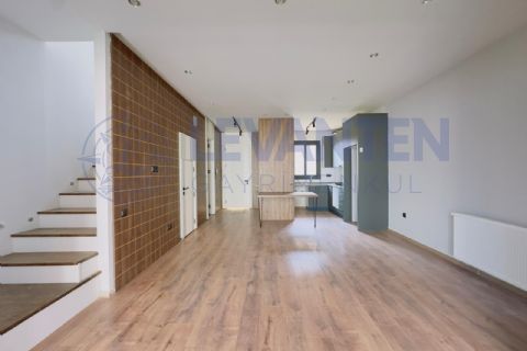 LEVANTENDEN ÇANKAYA MHDE TRİPLEKS 3+1 VİLLA