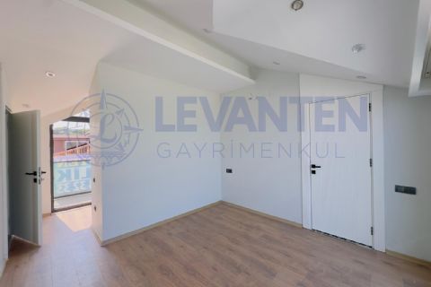 LEVANTENDEN ÇANKAYA MHDE TRİPLEKS 3+1 VİLLA