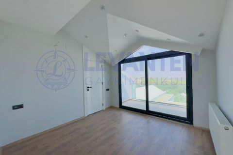 LEVANTENDEN ÇANKAYA MHDE TRİPLEKS 3+1 VİLLA