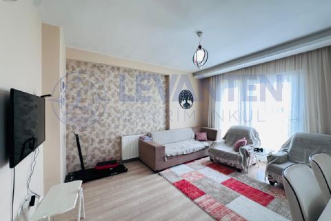 LEVANTENDEN ÇİFTLİKKÖYDE HAVUZLU SİTE İÇİ 3+1 CEPHELERİ AÇIK