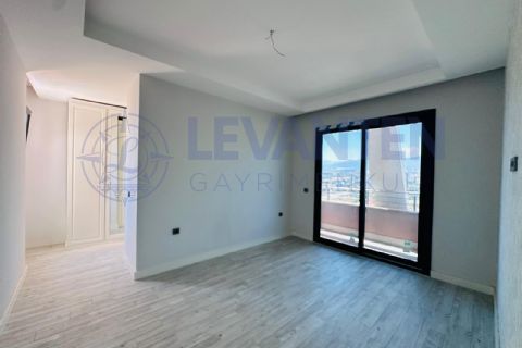 LEVANTENDEN DAĞ VE DENİZ MANZARALI TUVAL PROJEDE 5+1