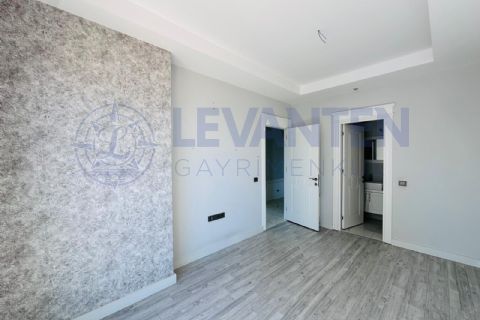 LEVANTENDEN DAĞ VE DENİZ MANZARALI TUVAL PROJEDE 5+1