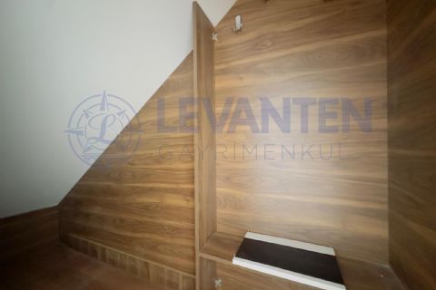 LEVANTENDEN DAİRE FİYATINA 3+1 TRİPLEKS VİLLA