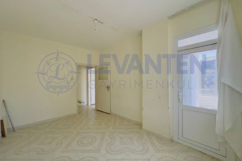 LEVANTENDEN DENİZ GÖREN 2 BLOK SİTE İÇİ 3+1 