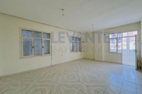 LEVANTENDEN DENİZ GÖREN 2 BLOK SİTE İÇİ 3+1 