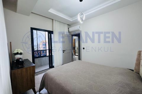 LEVANTENDEN DENİZ GÖREN KOMBİ HAVUZ 2+1