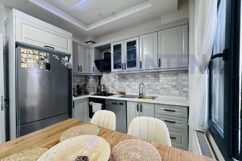 LEVANTENDEN DENİZ GÖREN KOMBİ HAVUZ 2+1