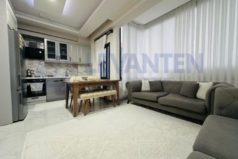LEVANTENDEN DENİZ GÖREN KOMBİ HAVUZ 2+1