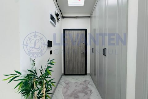 LEVANTENDEN DENİZ GÖREN KOMBİ HAVUZ 2+1