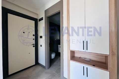 LEVANTENDEN DENİZ MANZARALI AQUAHAVUZLU SİTE İÇİ ULTRA LÜKS 1+1