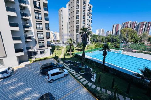 LEVANTENDEN DENİZ MANZARALI AQUAHAVUZLU SİTE İÇİ ULTRA LÜKS 1+1