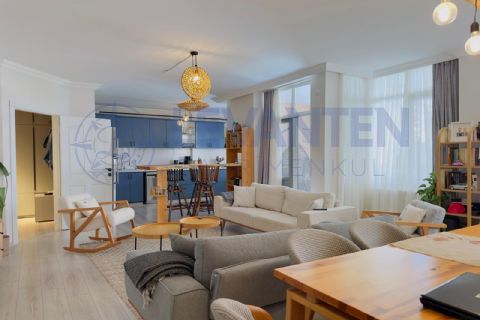 LEVANTENDEN DENİZE YAKIN HAVUZ KOMBİ GENİŞ OTURUM MASRAFSIZ 3+1