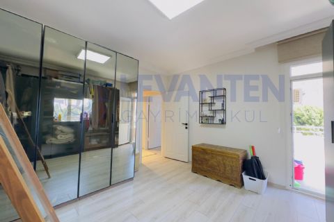 LEVANTENDEN DENİZE YAKIN HAVUZ KOMBİ GENİŞ OTURUM MASRAFSIZ 3+1