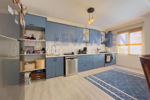 LEVANTENDEN DENİZE YAKIN HAVUZ KOMBİ GENİŞ OTURUM MASRAFSIZ 3+1