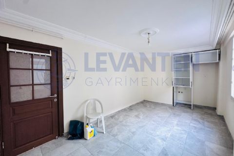 LEVANTENDEN FATİH MAHDE DENİZ MANZARALI KOMBİLİ 3+1