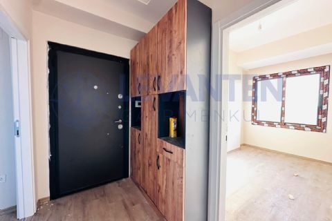 LEVANTENDEN FEA KONAKTA SIFIR EBEVEYN BANYO HER KAT TEK 2+1