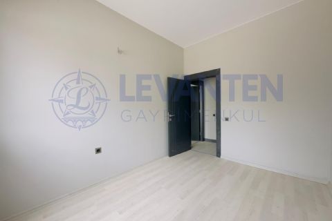 LEVANTENDEN GMK BULVARI ÜZERİNDE AÇIK KAPALI OTOPARK AÇIK MUTFAK 2+1