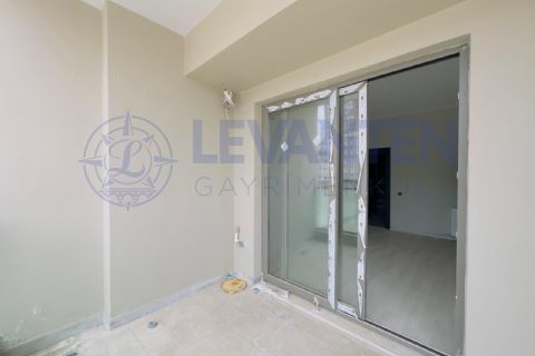 LEVANTENDEN GMK BULVARI ÜZERİNDE AÇIK KAPALI OTOPARK AÇIK MUTFAK 2+1