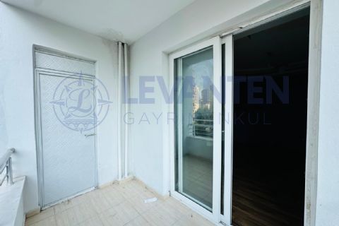 LEVANTENDEN GMK KUYULUK YOLUNA YAKIN TEK BLOK AYRI MUTFAK 3+1