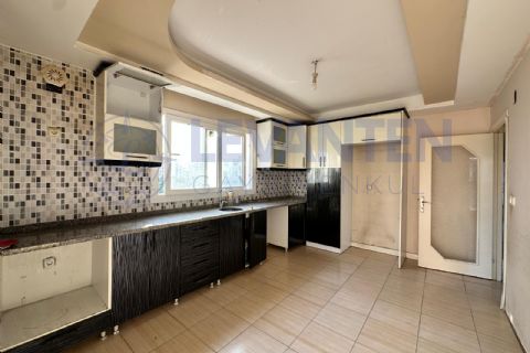LEVANTENDEN GMK KUYULUK YOLUNA YAKIN TEK BLOK AYRI MUTFAK 3+1