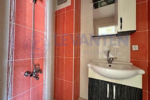 LEVANTENDEN GMK KUYULUK YOLUNA YAKIN TEK BLOK AYRI MUTFAK EBEVEYN BANYO 3+1