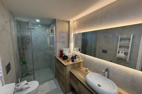LEVANTEN'DEN HALİL ERENLER TERASTA 2+1 DAİRE
