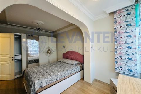 LEVANTENDEN HAVUZLU 24 SAAT GÜVENLİKLİ SİTE DENİZE YÜRÜME MESAFESİ