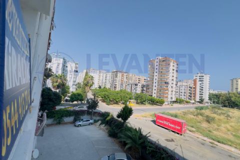 LEVANTENDEN HAVUZLU 24 SAAT GÜVENLİKLİ SİTEDE İÇİ YENİ 3+1
