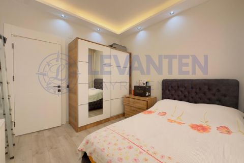 LEVANTENDEN Havuzlu, Eşyalı, Ebeveyn Banyolu 2+1 Satılık Daire