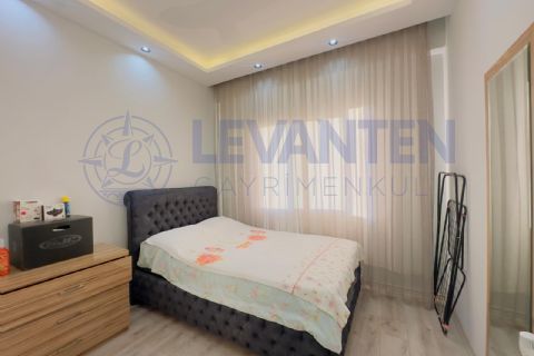 LEVANTENDEN Havuzlu, Eşyalı, Ebeveyn Banyolu 2+1 Satılık Daire