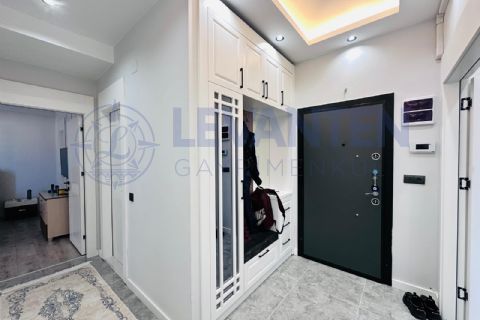 LEVANTENDEN Havuzlu, Eşyalı, Ebeveyn Banyolu 2+1 Satılık Daire