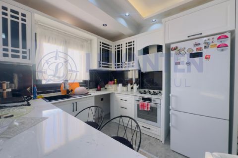 LEVANTENDEN Havuzlu, Eşyalı, Ebeveyn Banyolu 2+1 Satılık Daire