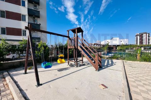 LEVANTENDEN Havuzlu, Eşyalı, Ebeveyn Banyolu 2+1 Satılık Daire