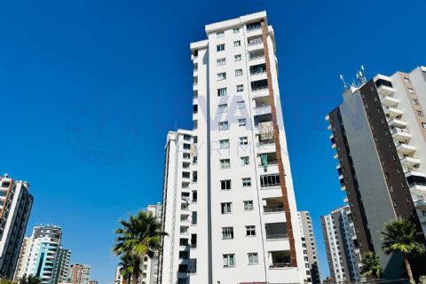 LEVANTENDEN Havuzlu Sitede 2+1 Bağımsız Mutfak KOMBİ 2 banyo
