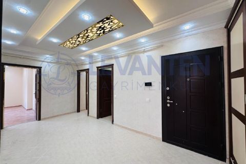 LEVANTENDEN HER KAT TEK AYRI MUTFAK 2 BANYO KOMBİ AÇIK CEPHE 4+1